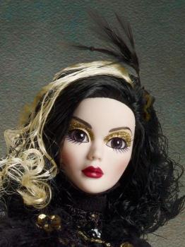 Wilde Imagination - Evangeline Ghastly - Gothic Gold - Doll